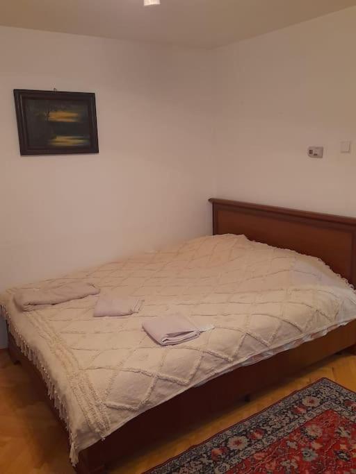 Emese Vintage Apartment